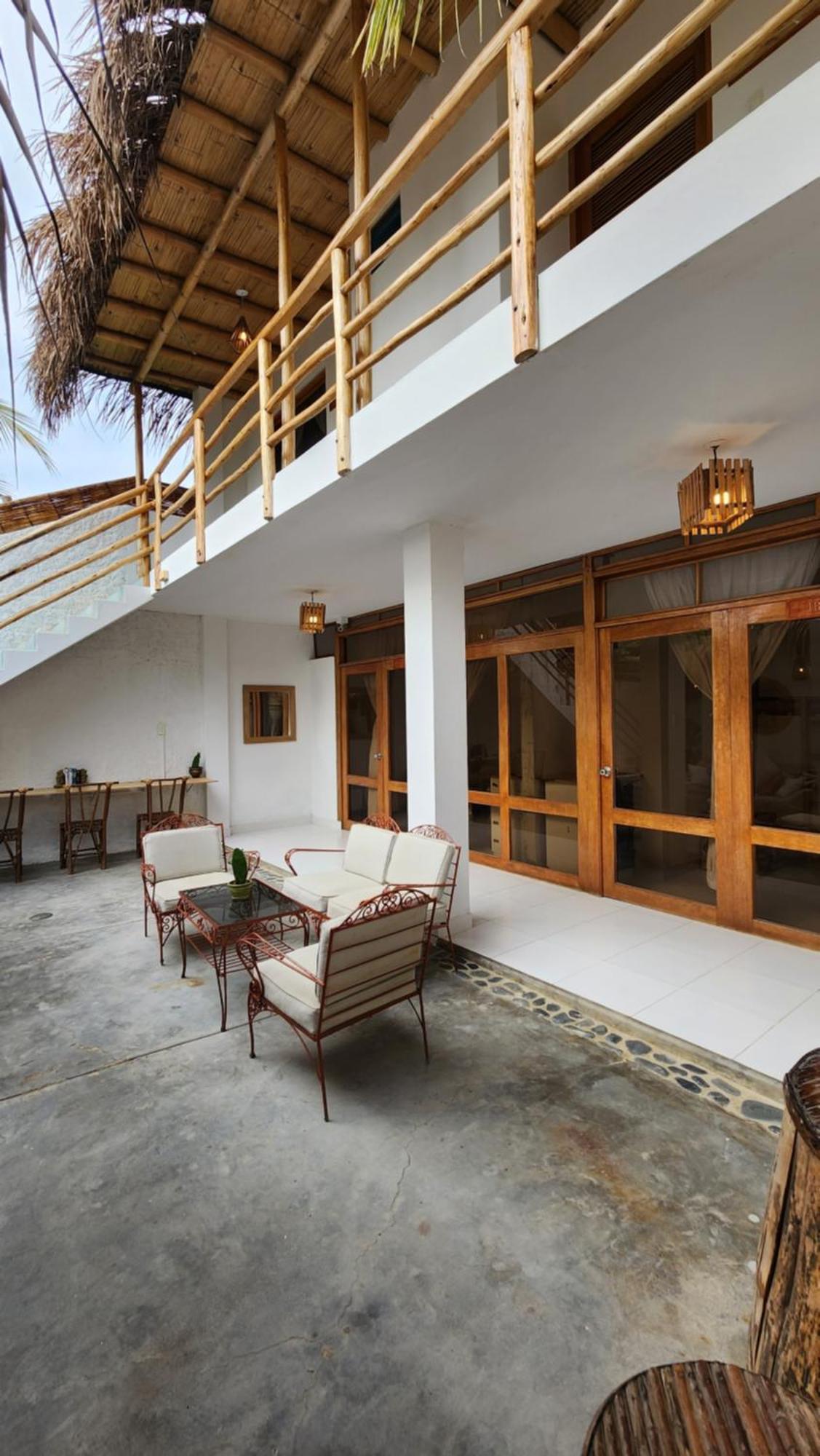 Kinti Guest House Mancora Exterior photo